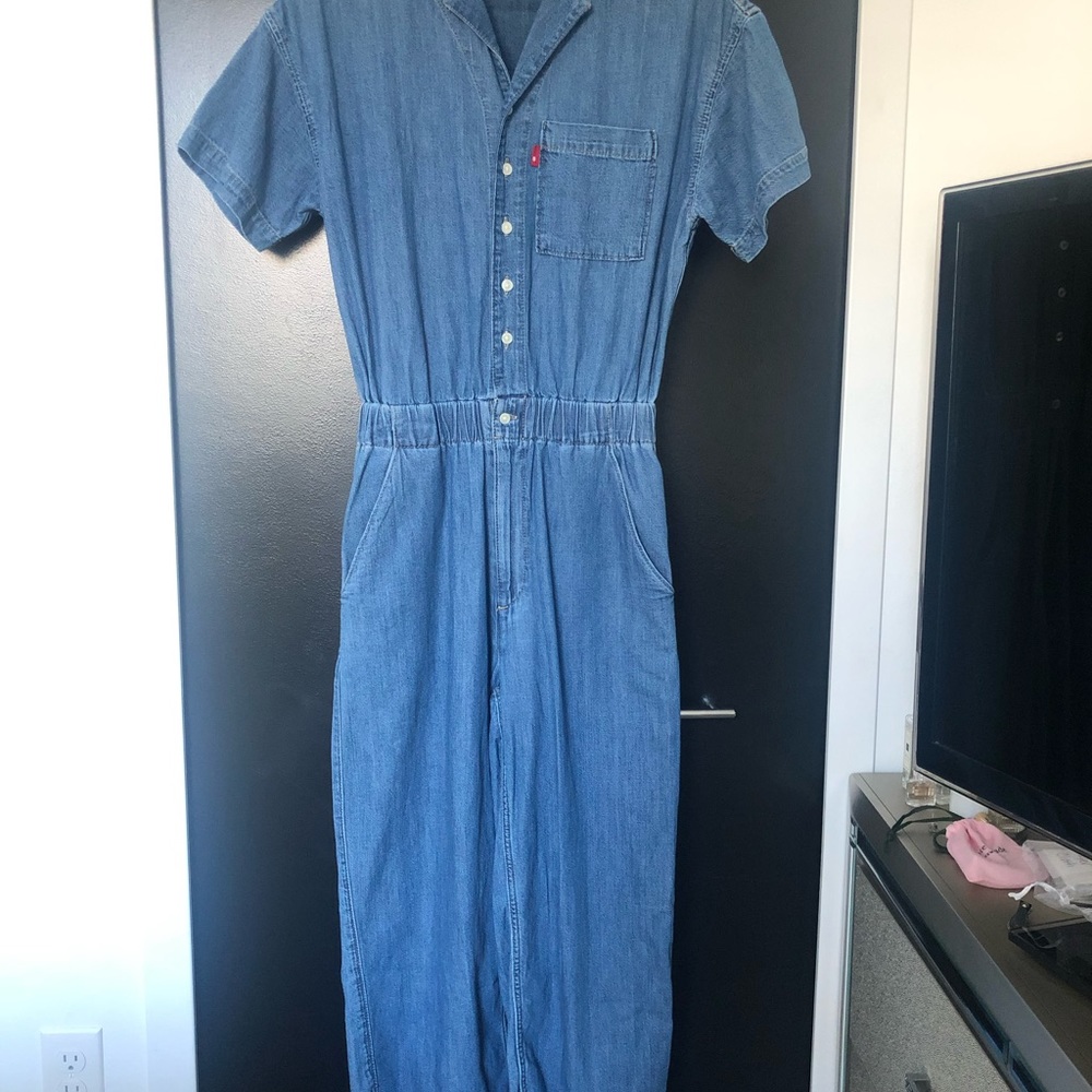 Levi’s Cinched waist Jumpsuit NWT - Picture 5 of 8